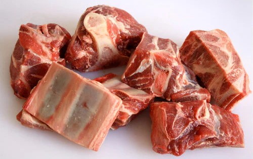 Diced goat meat